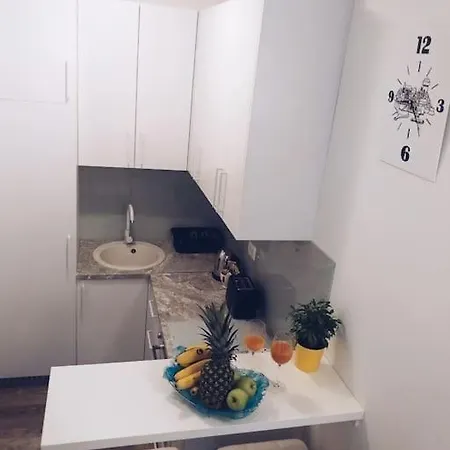 Brand New Lovely Bella Apartman *